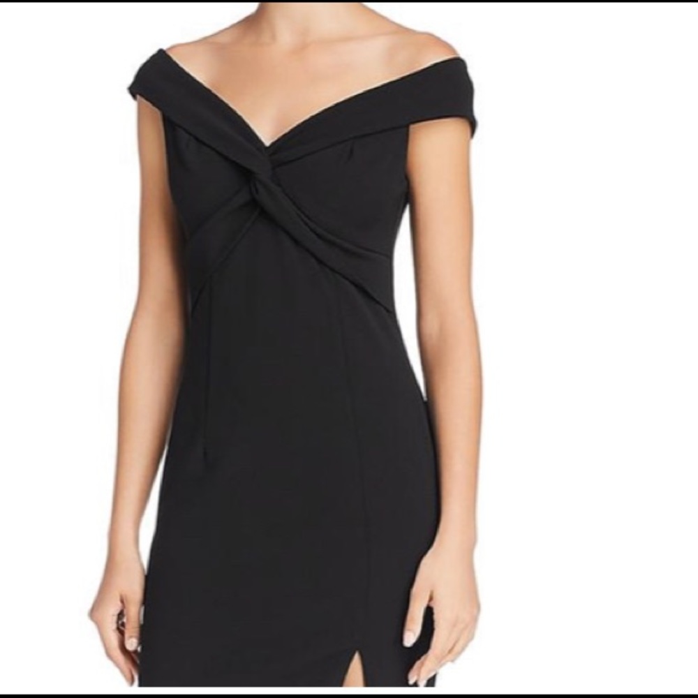 Aqua Twist Front Off the Shoulder dress Size 2 aqua off the shoulder gown